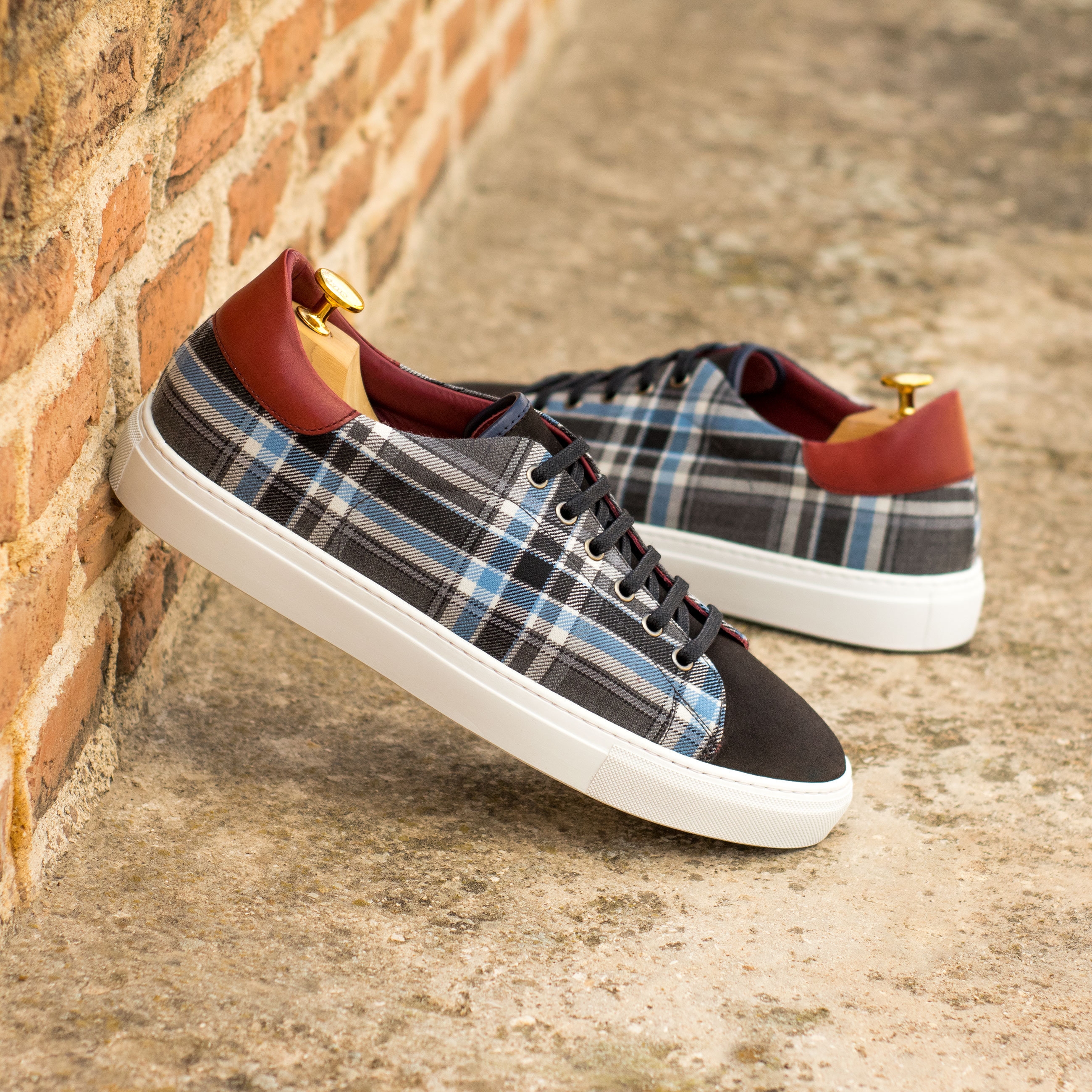 flannels sale mens trainers
